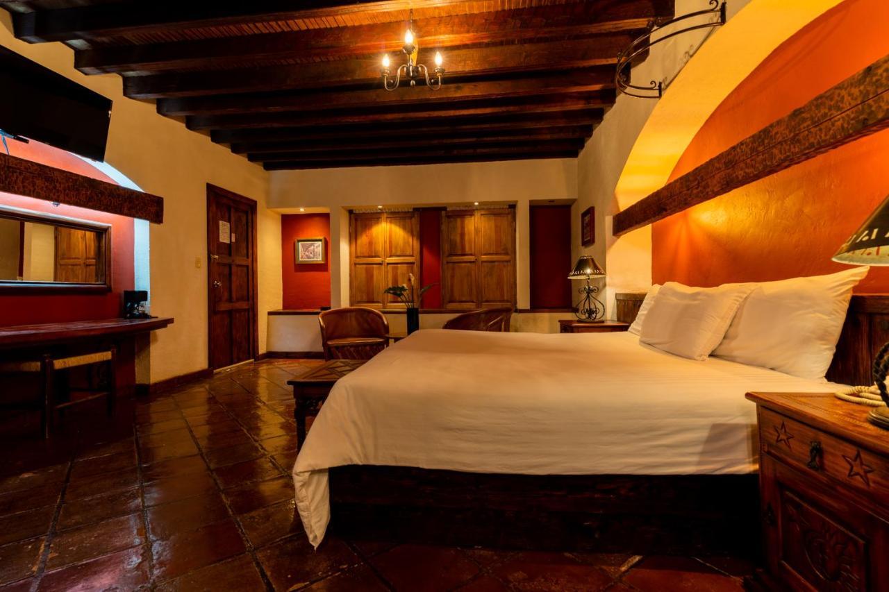 Hosteria San Felipe Пацкуаро Екстер'єр фото