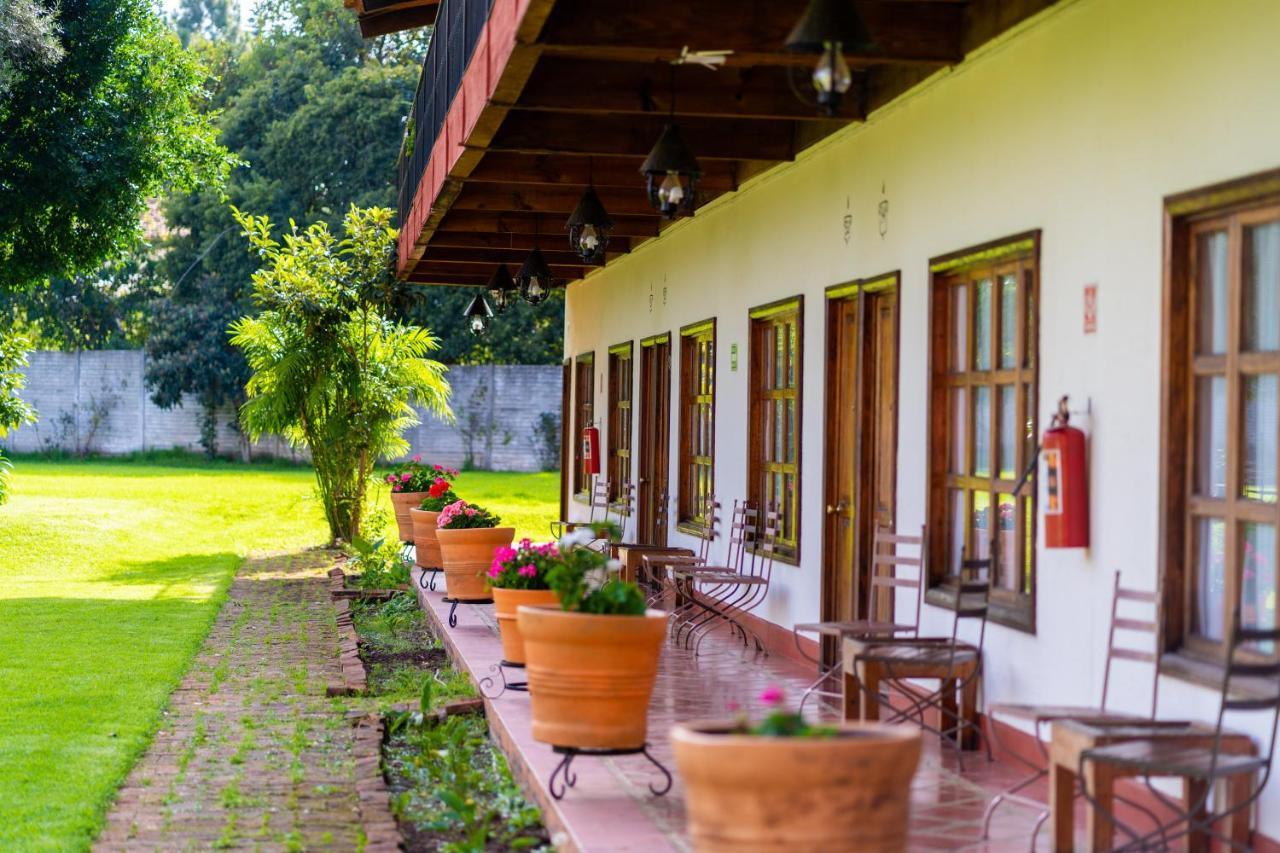 Hosteria San Felipe Пацкуаро Екстер'єр фото
