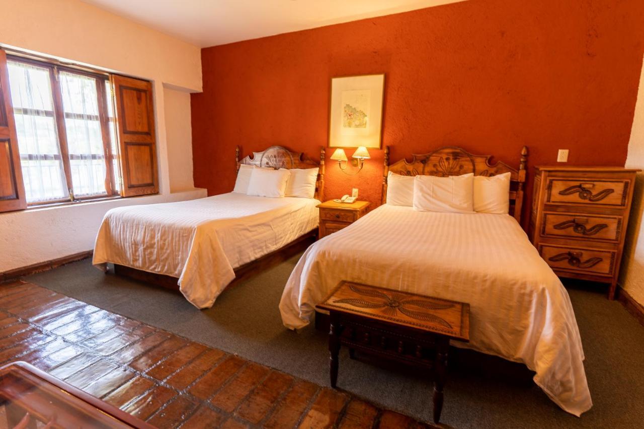 Hosteria San Felipe Пацкуаро Екстер'єр фото