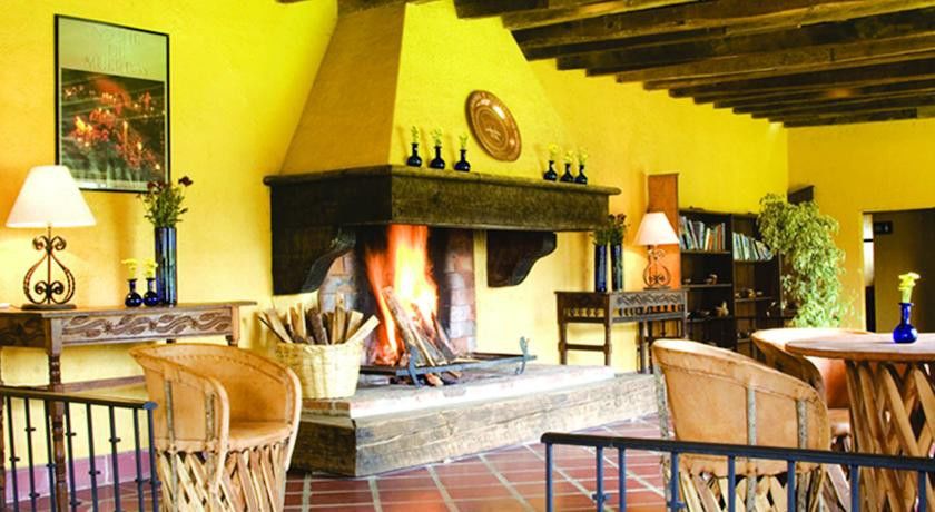Hosteria San Felipe Пацкуаро Екстер'єр фото