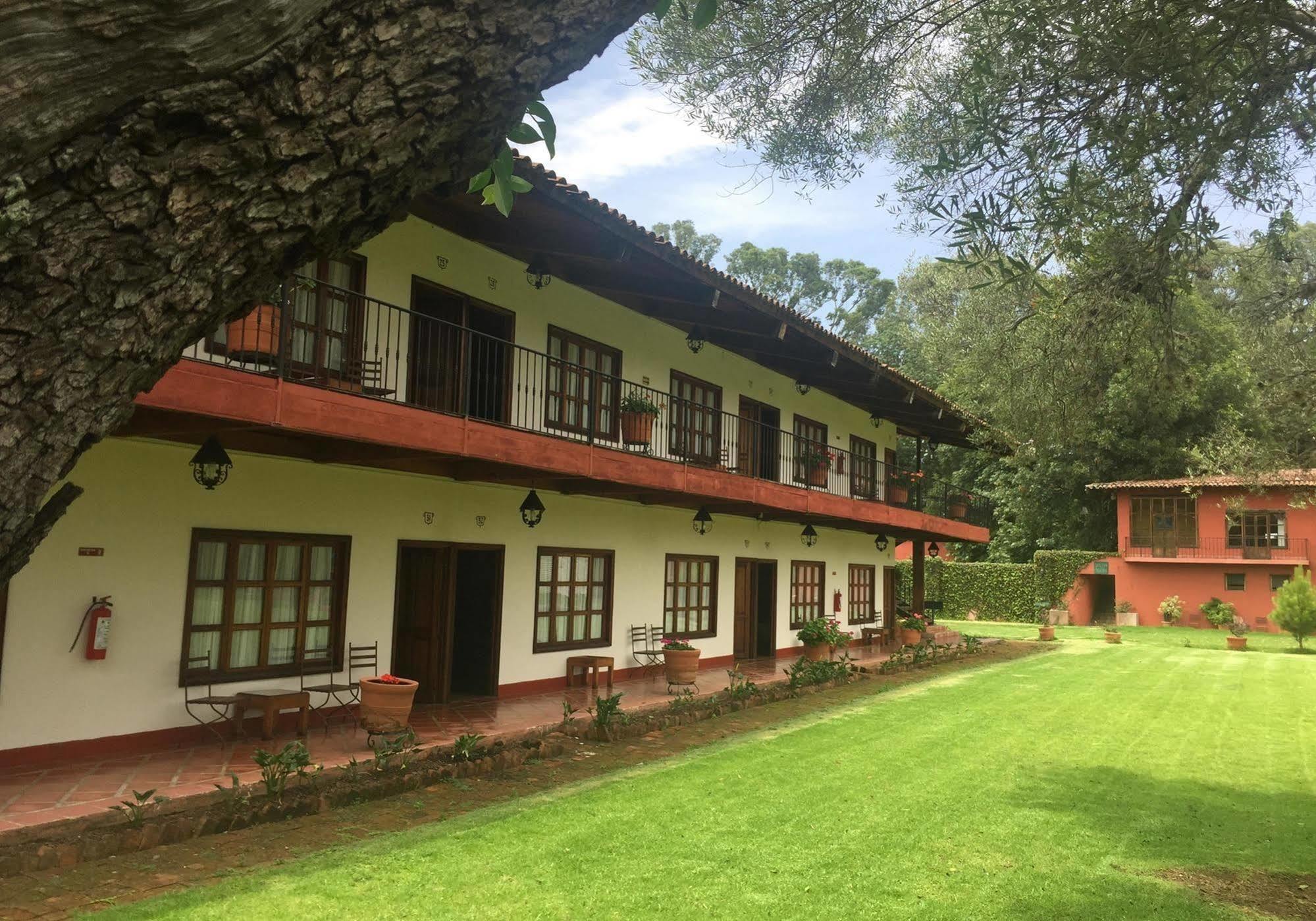 Hosteria San Felipe Пацкуаро Екстер'єр фото